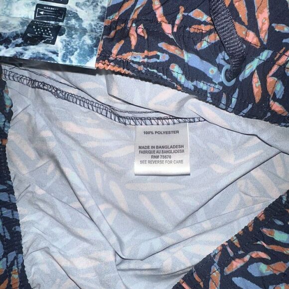 MBX Premium Goods Mens Swim Trunks Floral Flex Fit Elastic Waist Drawstring. 5 - Picture 5 of 10